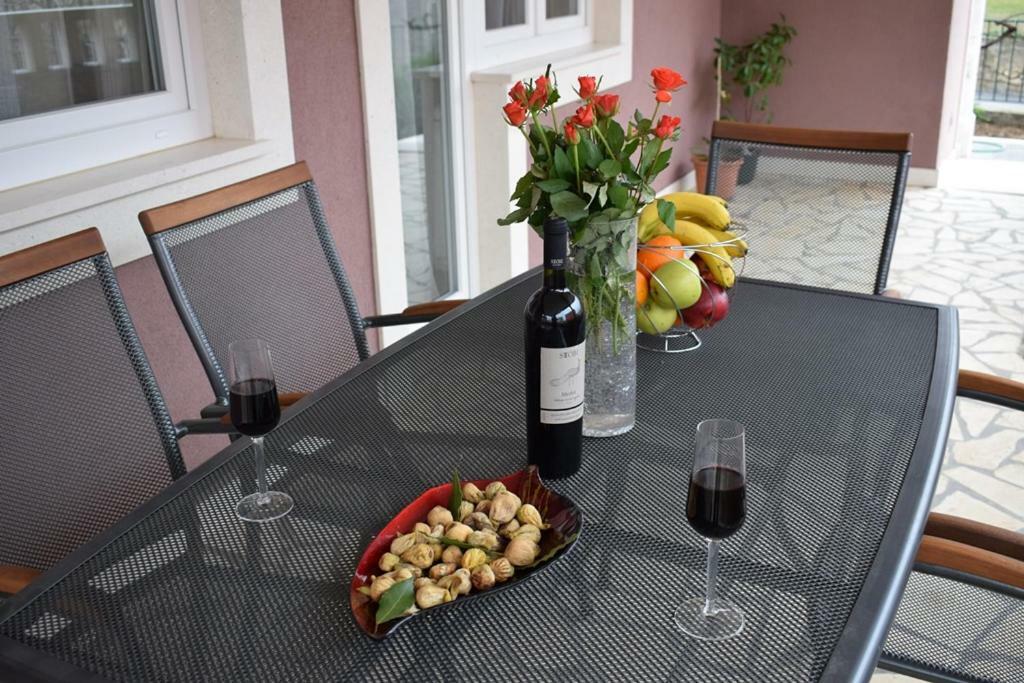Apartments Bazina Kaštela Zewnętrze zdjęcie